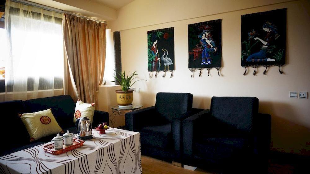 Lijiang Wangjia Courtyard Inn ภายนอก รูปภาพ