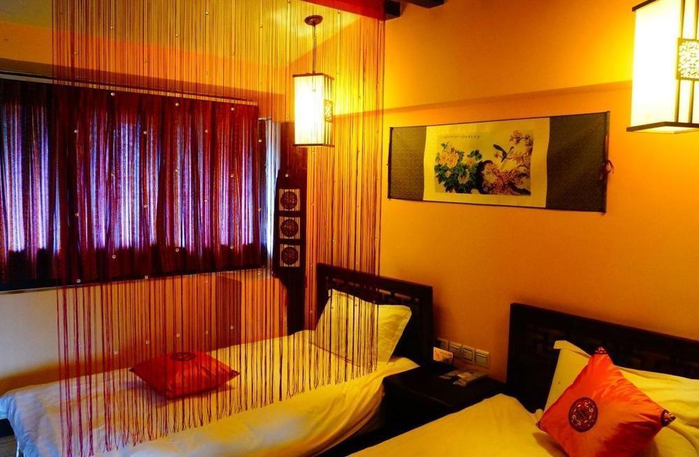 Lijiang Wangjia Courtyard Inn ภายนอก รูปภาพ