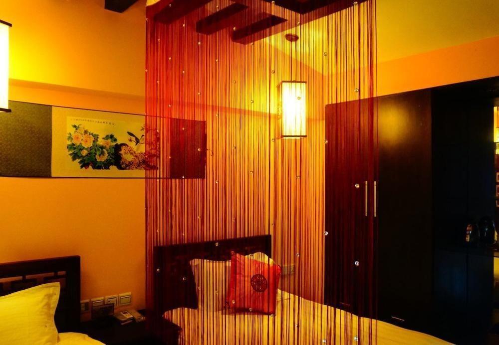 Lijiang Wangjia Courtyard Inn ภายนอก รูปภาพ